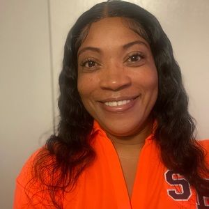 Meet your Posher, La Tonya